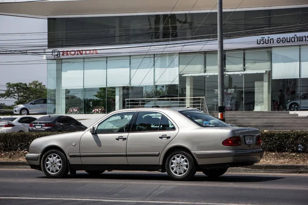 Chiangmai Tailandia Marzo 2021 Coche Lujo Mercedes Benz E230 Foto — Foto de Stock