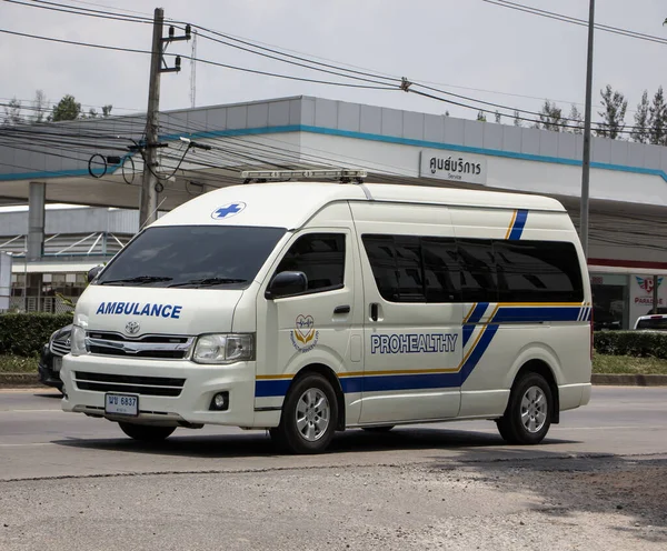 Chiangmai Tailândia Junho 2021 Ambulância Van Prohealty Foto Estrada 121 — Fotografia de Stock