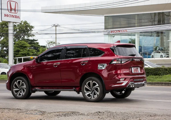 Chiangmai Tailandia Julio 2021 Vehículo Privado Suv Isuzu Carretera 1001 — Foto de Stock