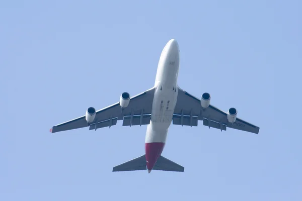 Vh-oed boeing 747-400 von qantas airway. — Stockfoto