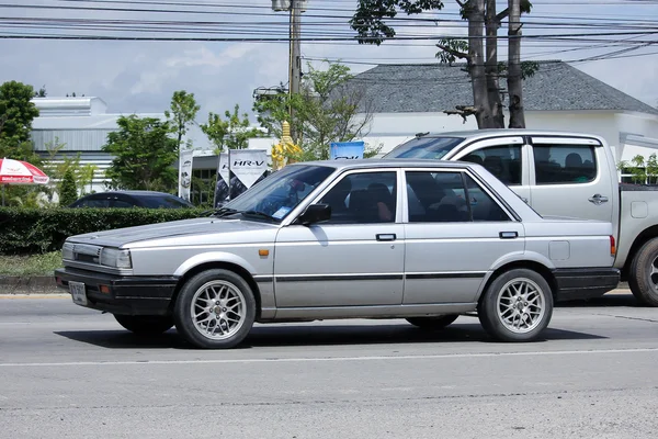 Приватних автомобілів, Nissan Sentra — стокове фото