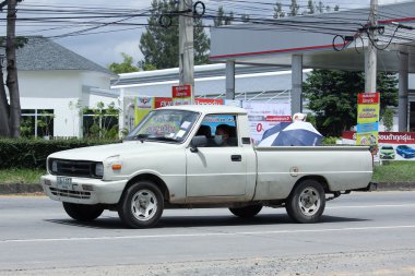 Mazda aile mini çekme kamyonu