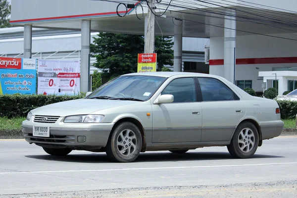 Privat bil toyota Camry. — Stockfoto