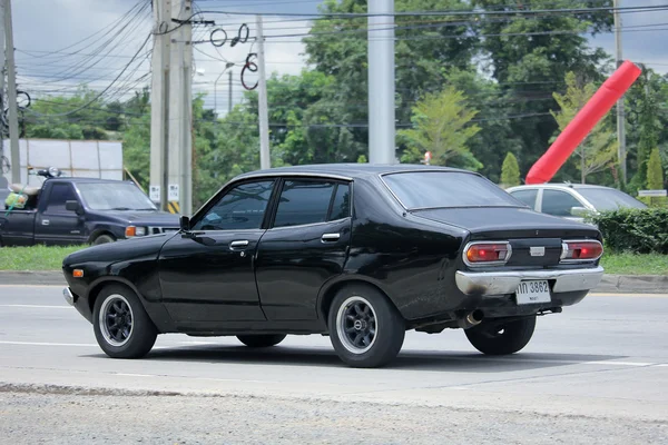 Régi személyautó, Datsun 120y — Stock Fotó