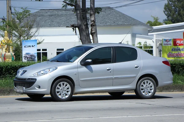 Prywatny samochód, Peugeot 207. — Zdjęcie stockowe