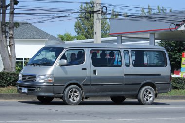  Özel Toyota banliyö van. 
