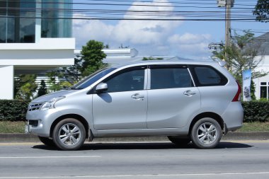   Özel Toyota Avanza araba