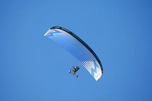 An unidentified Dudek Paramotor. — Stock Photo, Image