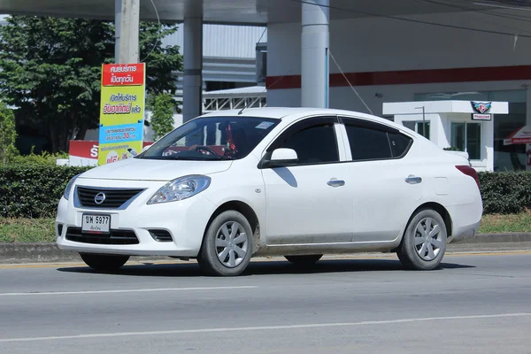 Prywatny samochód, Nissan Almera. — Zdjęcie stockowe