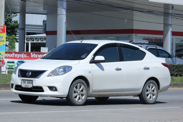 Prywatny samochód, Nissan Almera. — Zdjęcie stockowe