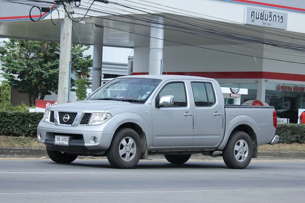 Soldado Nissan Pick up carro . — Fotografia de Stock