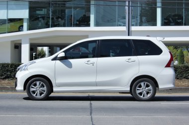 Özel Toyota Avanza araba