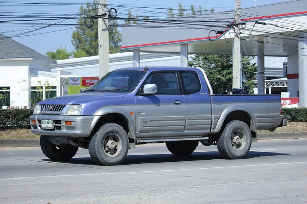 Privé Pickup auto, Mitsubishi. — Stockfoto