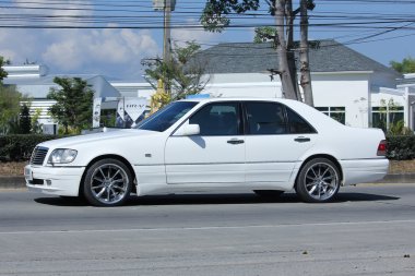 Özel Mercedes-Benz S280.