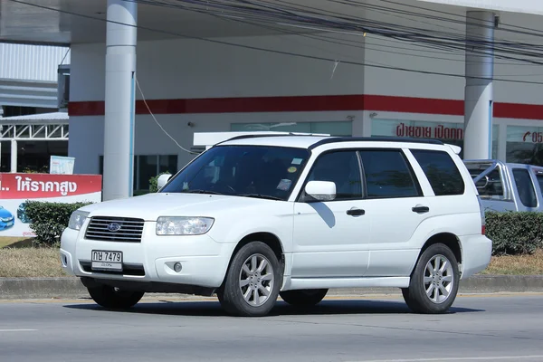 Ιδιωτικού Suv αυτοκινήτων, Subaru Legacy Touring βαγόνι — Φωτογραφία Αρχείου