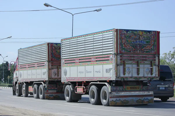 Грузовой грузовик Porn Panich Transport — стоковое фото