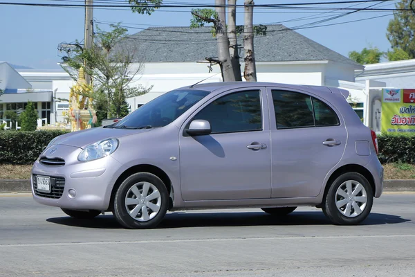 Coche ecológico privado, Nissan Marzo — Foto de Stock