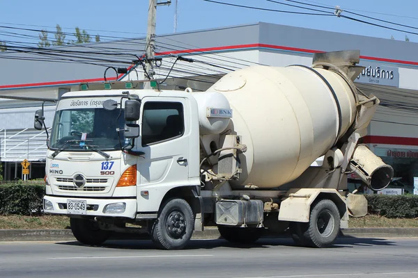 Camión de hormigón de Chiangmai Empresa de productos de hormigón . —  Fotos de Stock
