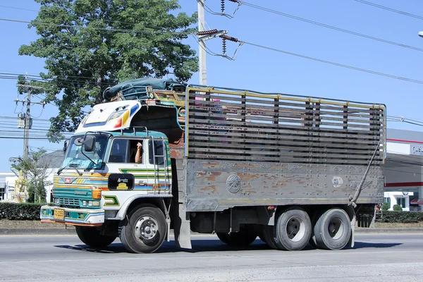 Camión de la empresa de transporte Saha Lomsak . —  Fotos de Stock