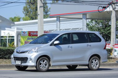  Özel Toyota Avanza araba.