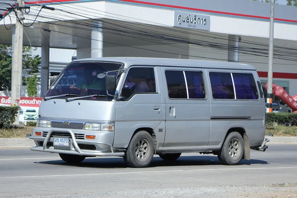 Prywatnego Nissan Urvan Van — Zdjęcie stockowe