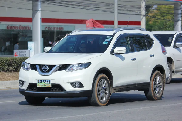 Privates Auto, nissan x trail. — Stockfoto