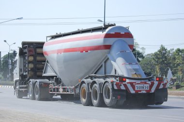  Çimento kamyonu Tll lojistik 