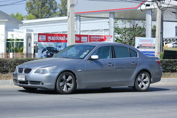 Carro particular, BMW Série 5 . — Fotografia de Stock