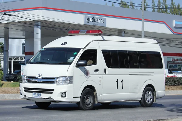 Policejní auto van Sansai policejní stanice. — Stock fotografie