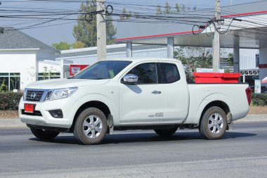  Özel Nissan Pick up araba. 