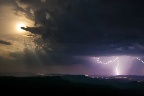 Blitz während eines Sturms — Stockfoto