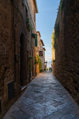 İtalya, Pienza 'nın eski şehir ve caddeleri..