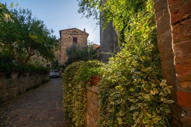 İtalya, Pienza 'nın eski şehir ve caddeleri..