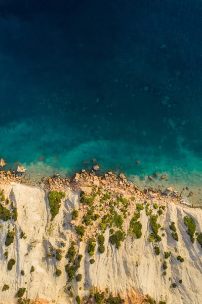 İspanya 'da gün batımında İbiza adası ve sahil manzarası — Stok fotoğraf