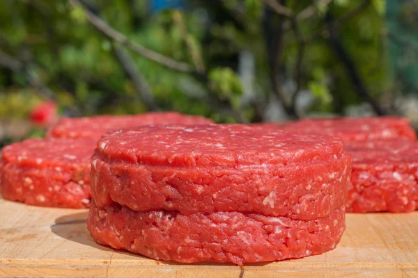 Ham hamburger eti — Stok fotoğraf