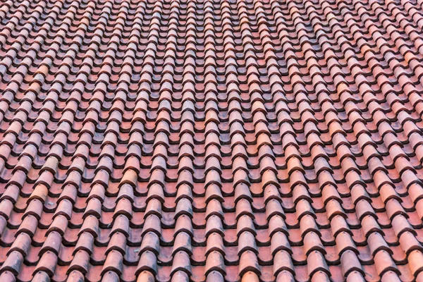 Roof with red tiles — Stock Photo, Image