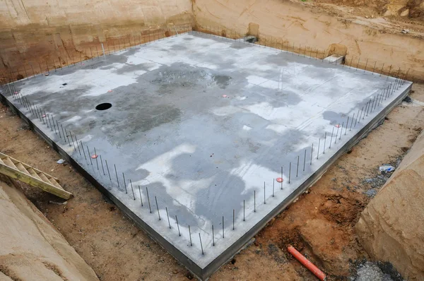 Foundation plate of a new building — Stock Image Foundation plate of a new building Royalty Free Stock Photos