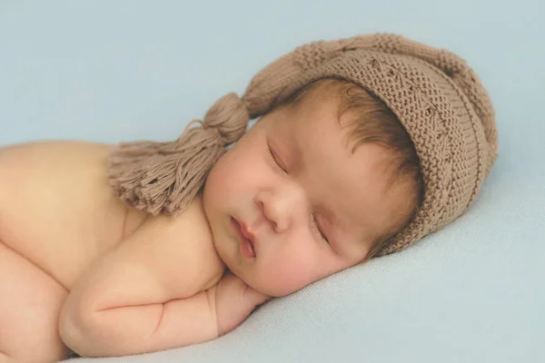 Baby Beige Background Sleeping Sweetly — Stock Photo, Image