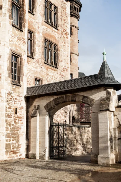 Bogeneingang zur Burg — Stockfoto