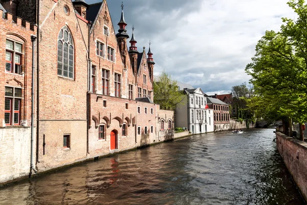 Stad kanaal — Stockfoto