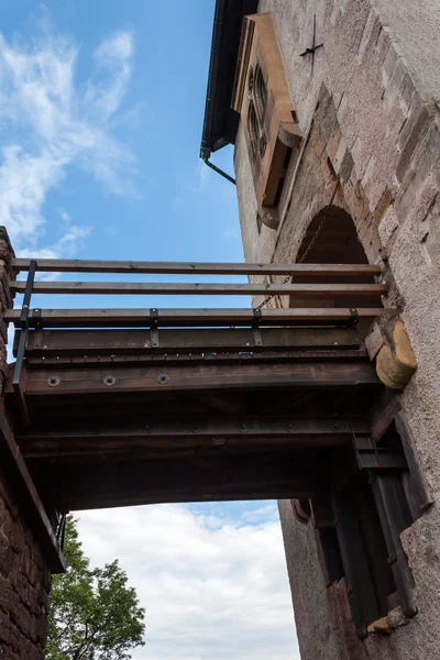 El viejo puente levadizo torre — Foto de Stock