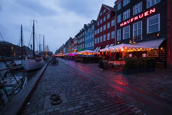 Гавань Ніхавн Копенгаген Данія Північна Європа — стокове фото