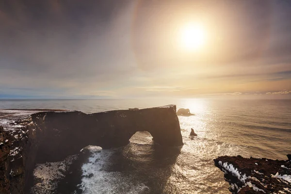 Мыс Дирхлей Исландия Северная Атлантика — стоковое фото