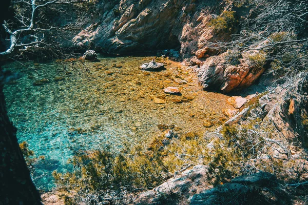 Paysage Marin Une Crique Avec Des Eaux Cristallines Peu Profondes — Photo