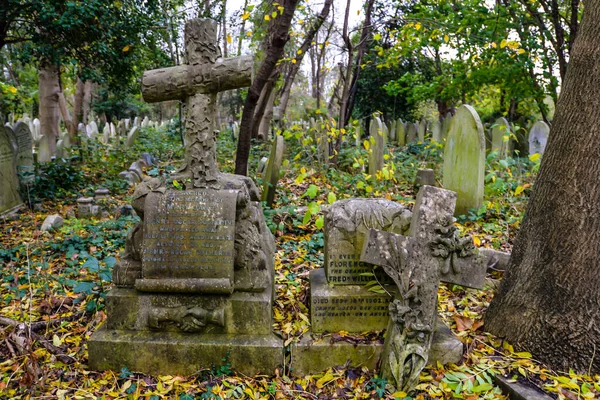 Londres Reino Unido Dia Frio Outono Histórico Cemitério Highgate Norte — Fotografia de Stock