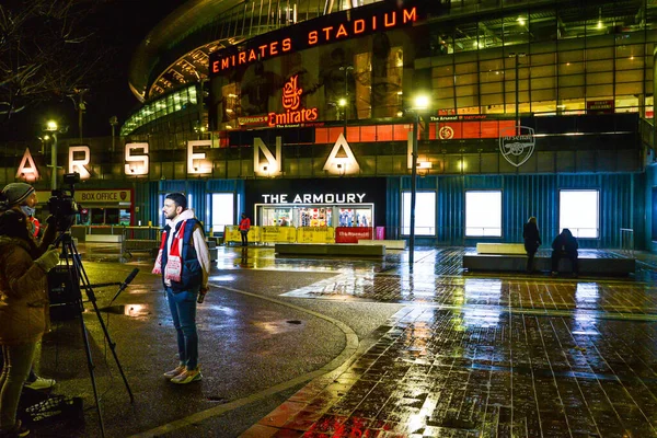 Londres Reino Unido Los Primeros Aficionados Regresan Estadio Del Arsenal — Foto de Stock