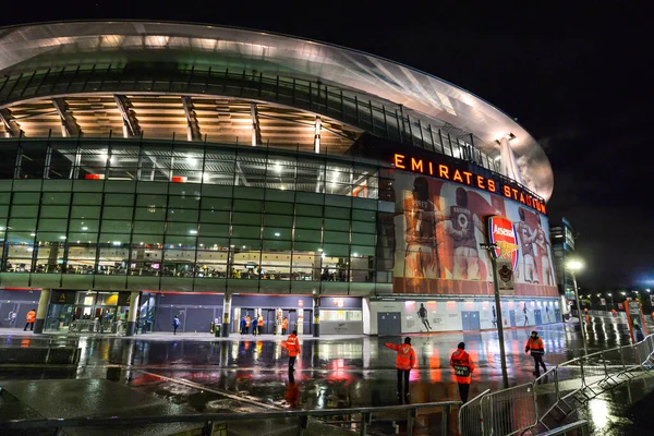 Londres Reino Unido Primeiros Fãs Que Retornam Estádio Arsenal Após — Fotografia de Stock