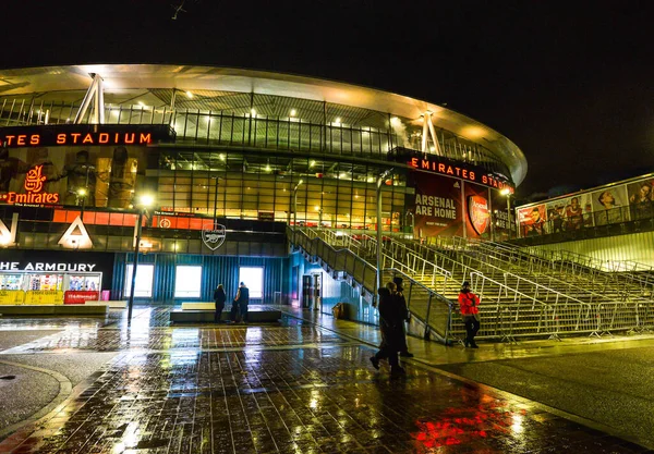 Londres Reino Unido Los Primeros Aficionados Regresan Estadio Del Arsenal — Foto de Stock