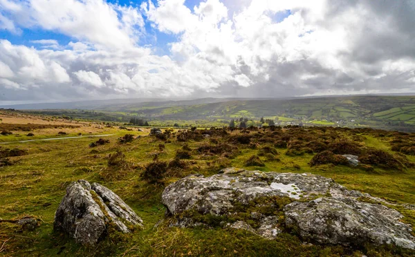 Devon Ngiltere Deki Dartmoor Ulusal Parkı Nın Vahşi Çorak Arazisi — Stok fotoğraf