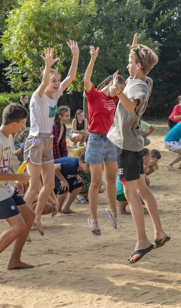 Odesa Rgn Ucraina Agosto 2021 Bambini Che Saltano Esercizi Mattutini — Foto Stock